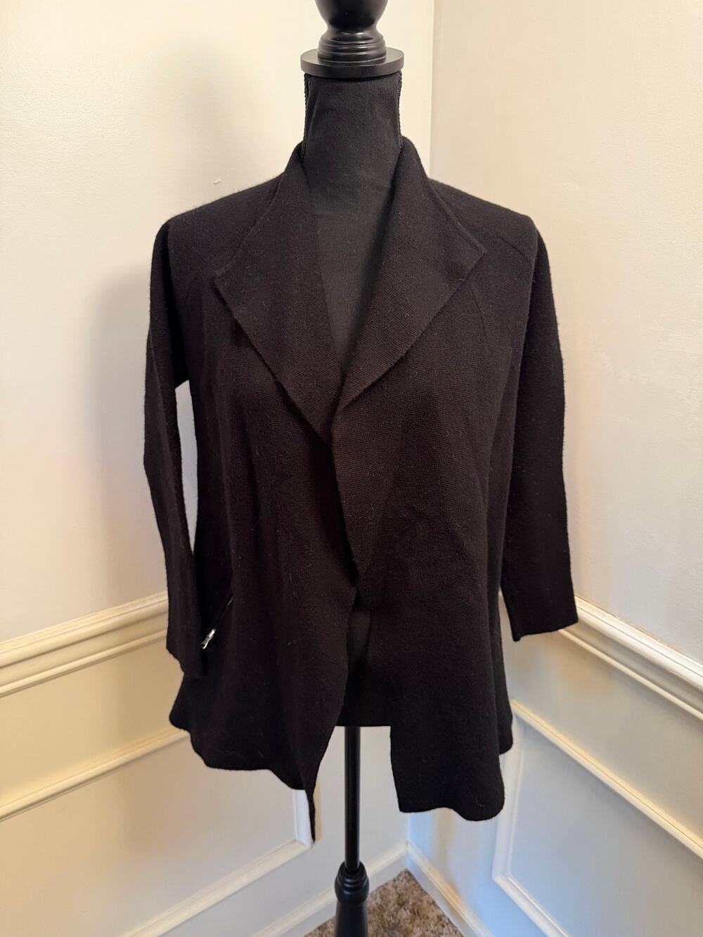 Talbots 100% Merino Wool Open Drape Front Cardigan Sweater Zip Pockets Black